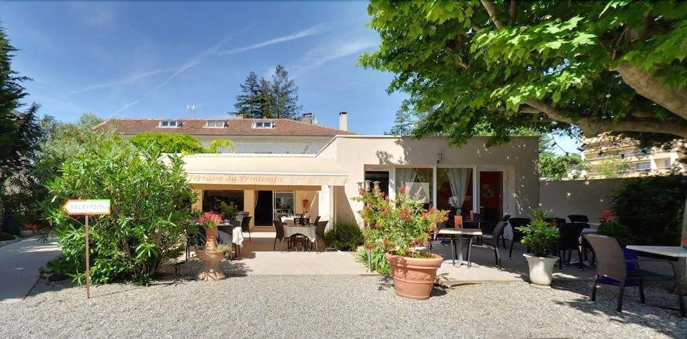 Logis Le Printemps Hotel Restaurant - Montelimar Bagian luar foto