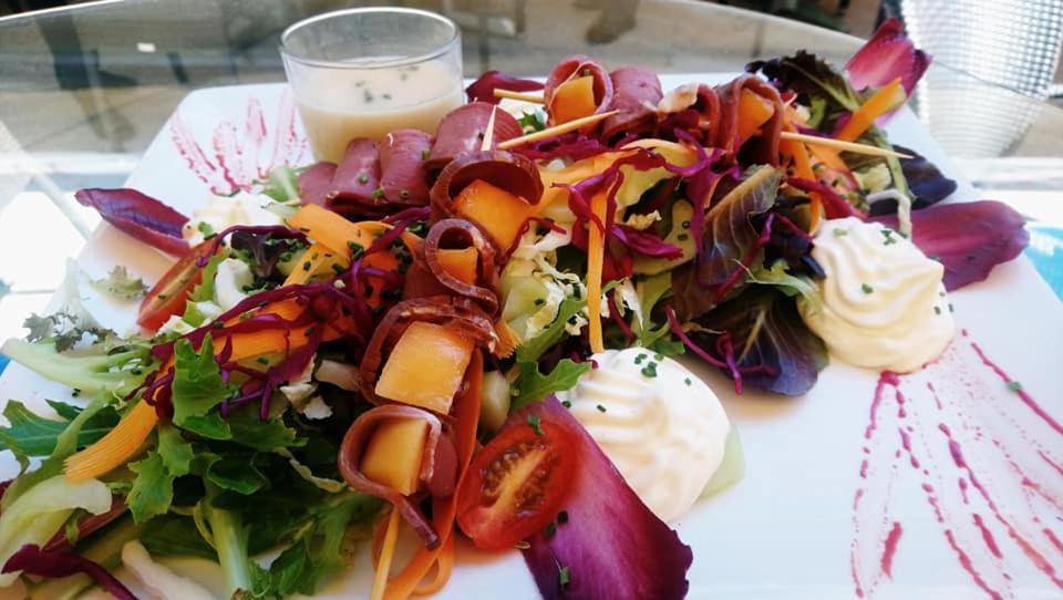 Logis Le Printemps Hotel Restaurant - Montelimar Bagian luar foto